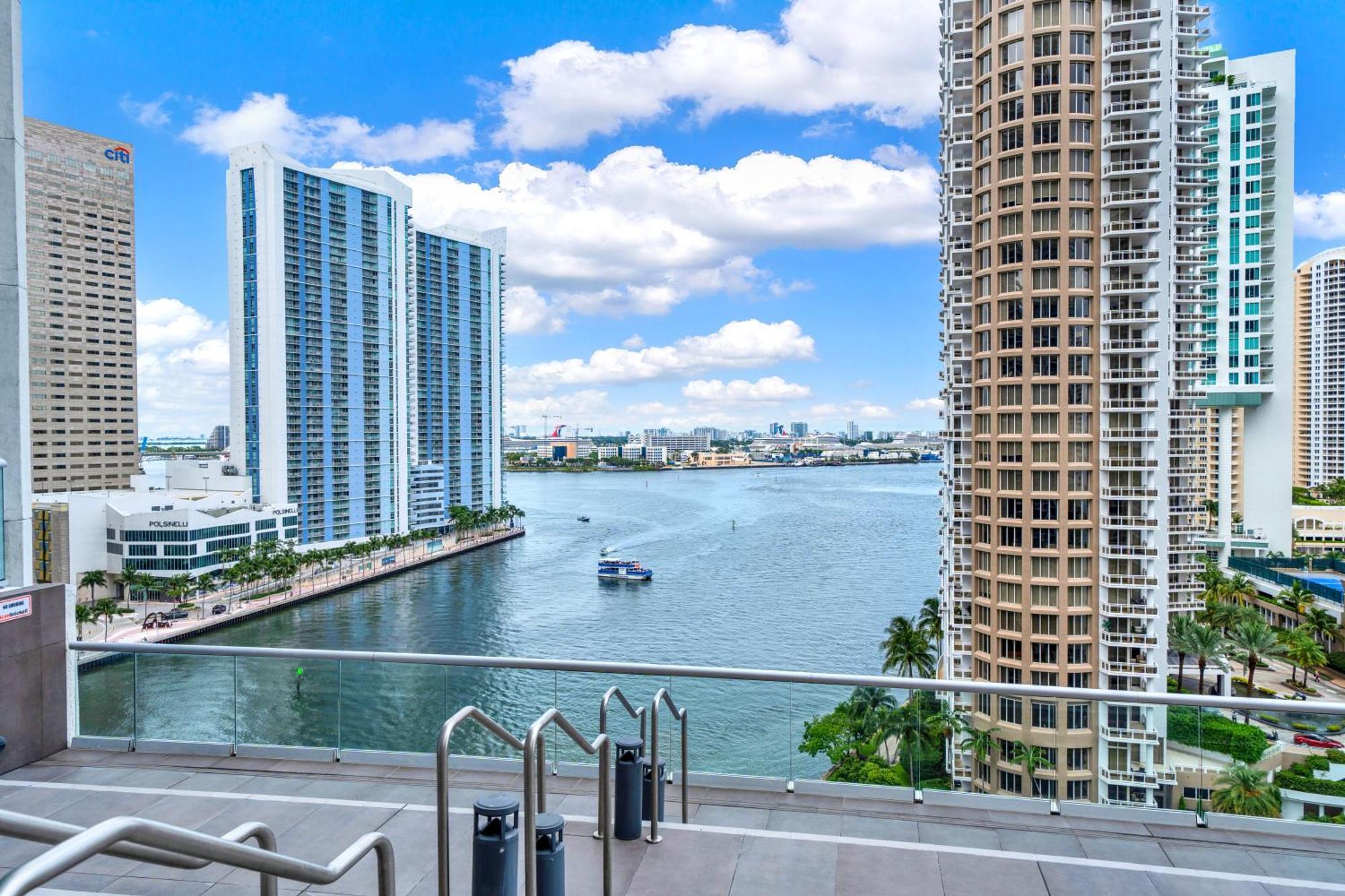 Luxurious 5-star At The W Icon Brickell Apartamento Miami