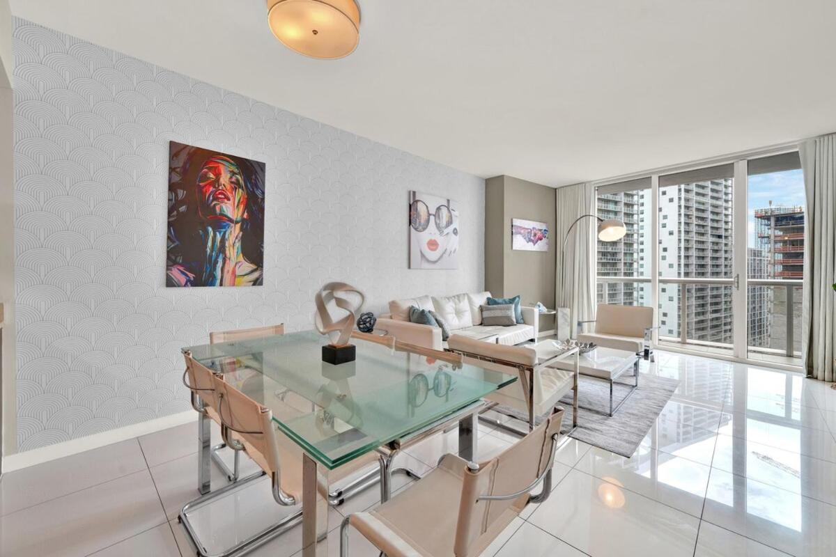 Luxurious 5-star At The W Icon Brickell Apartamento