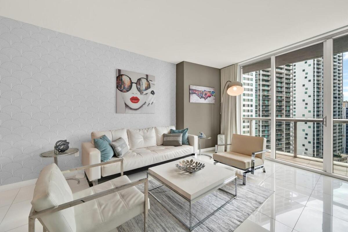 Luxurious 5-star At The W Icon Brickell Apartamento